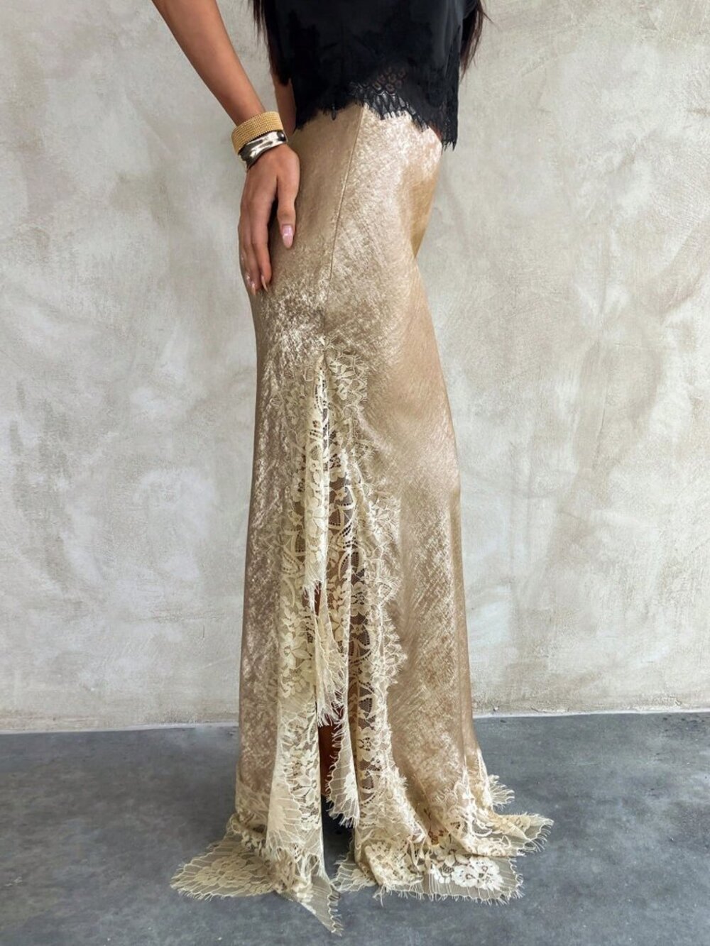 Gold Elegant Women's Contrast Lace Fishtail Hem Skirt - Picture 7 of 7